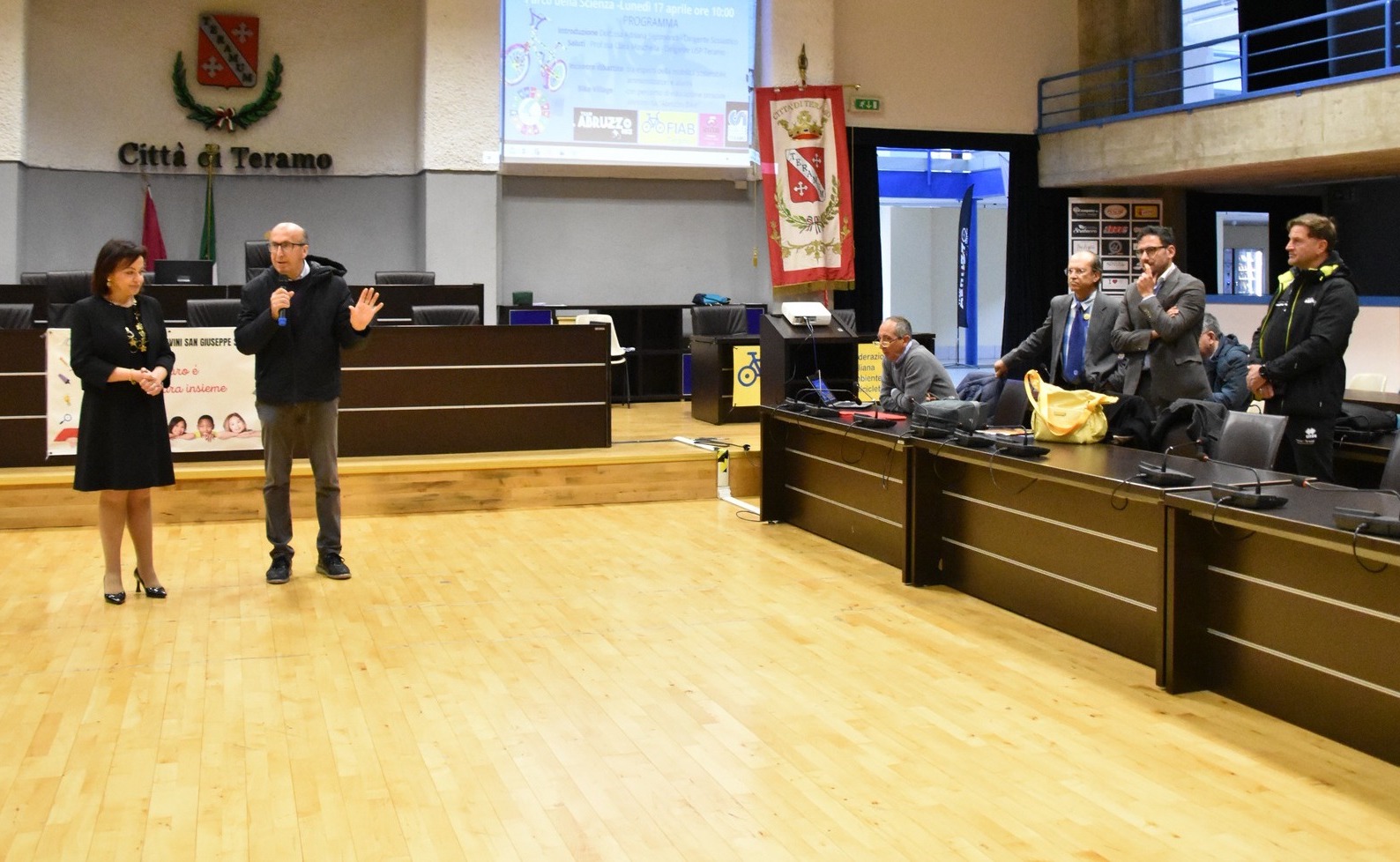 Ciclismo e mobilità sostenibile: buon esito dell'evento con i ragazzi dell'IC 2