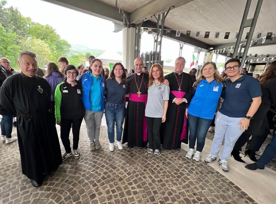 Lo staff del CSI per la veglia internazionale dei giovani